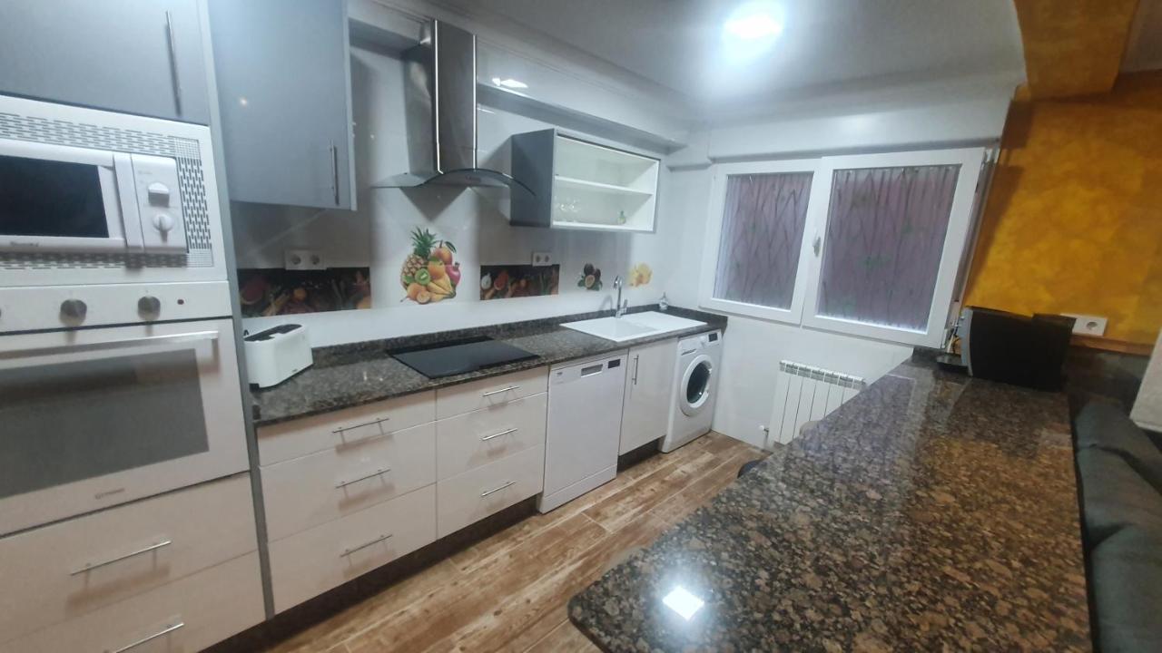 Capricho De Charo - 2 Hab, Baño, Diseño Moderno *