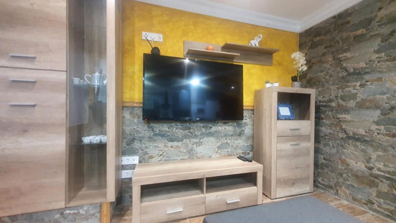Capricho De Charo - 2 Hab, Baño, Diseño Moderno *